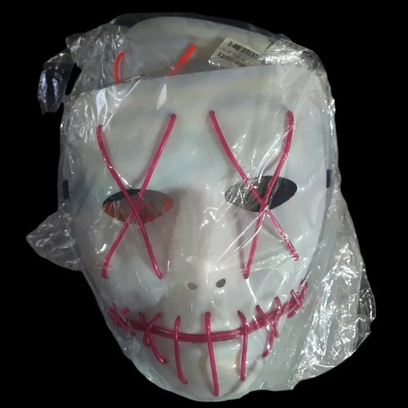 Bundle of 6 Halloween Light Up Masks - Picture 4 of 8